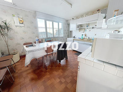 Maison - 80 m² - 4 pièces