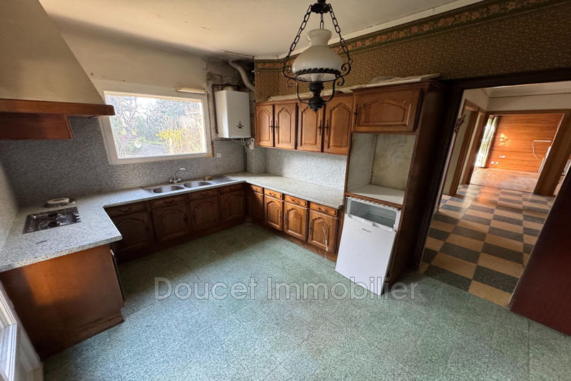 Maison - 320 m² - 14 pièces