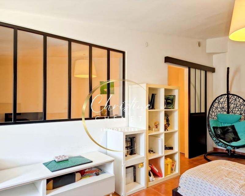 Maison de ville - 180 m² - 7 pièces