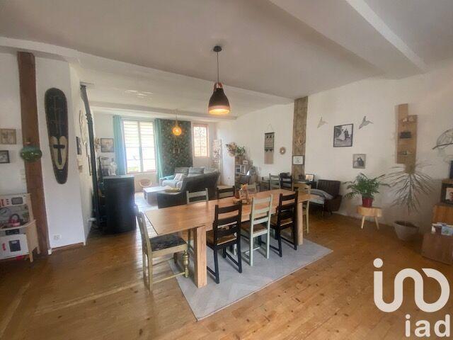 Maison - 196 m² - 6 pièces