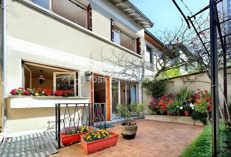 Villa - 156 m² - 6 pièces