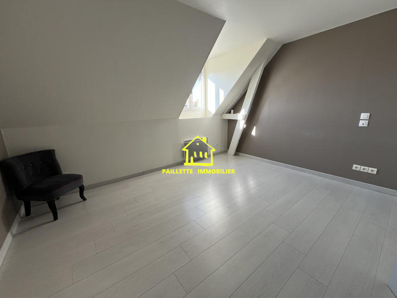 Maison - 189 m² - 6 pièces