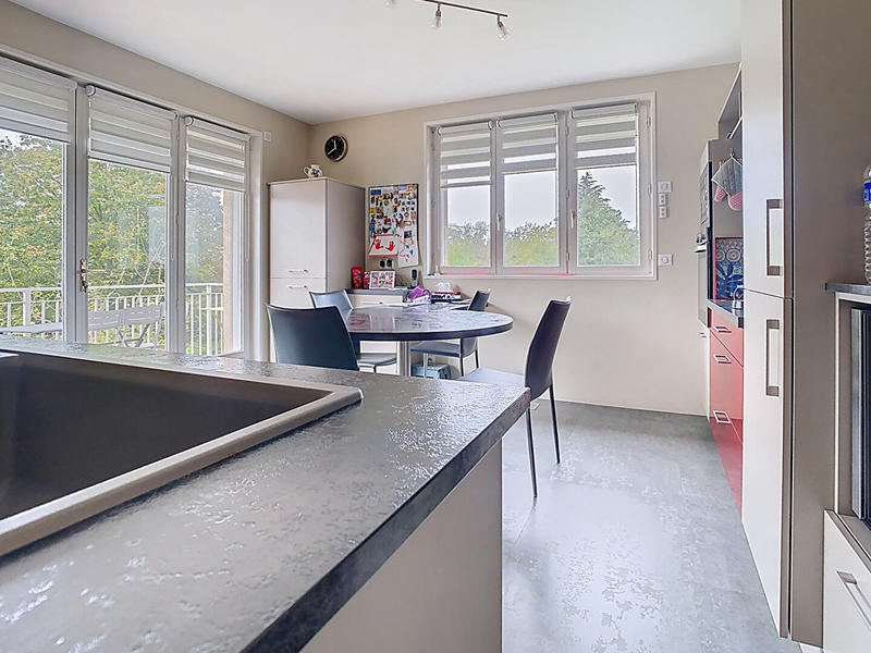 Maison - 173 m² - 7 pièces