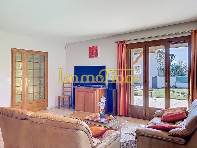 Maison - 112 m² - 4 pièces