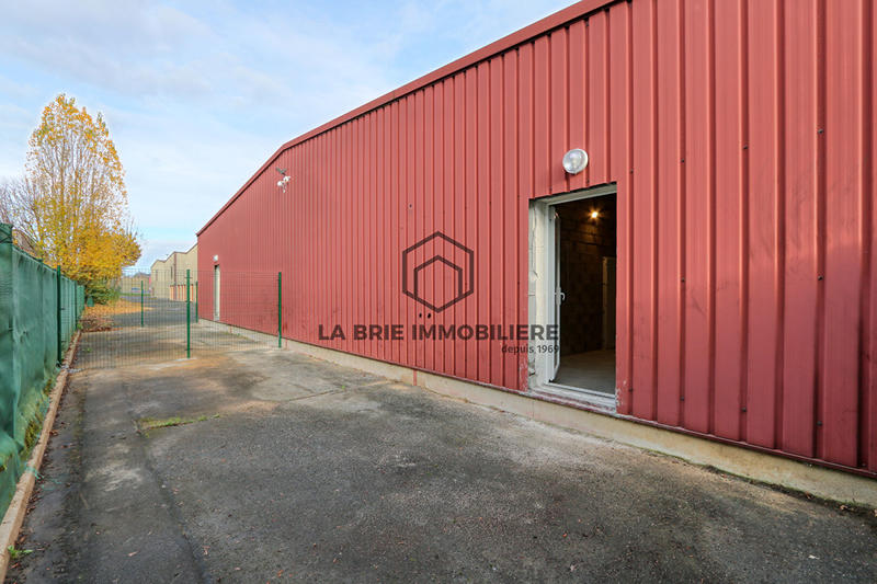 Local d'activité / Entrepôt - 43 m² - 1 pièce