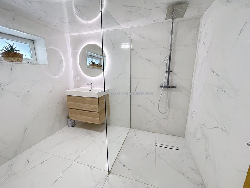 Maison - 135 m² - 4 pièces