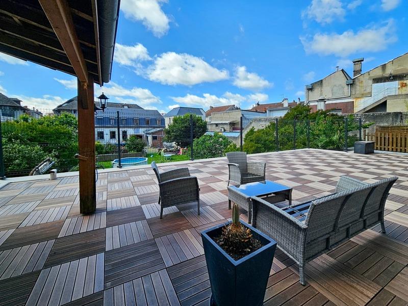 Appartement bourgeois - 128 m² - 6 pièces