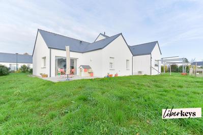 Maison - 87 m² - 5 pièces