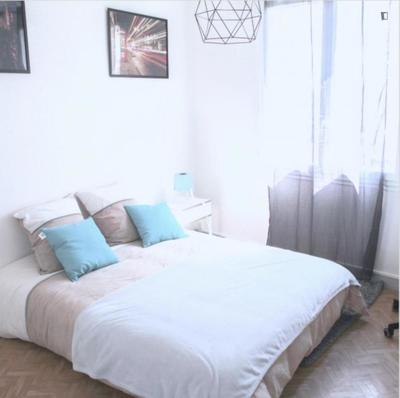 Chambre - 12 m² - 3 pièces
