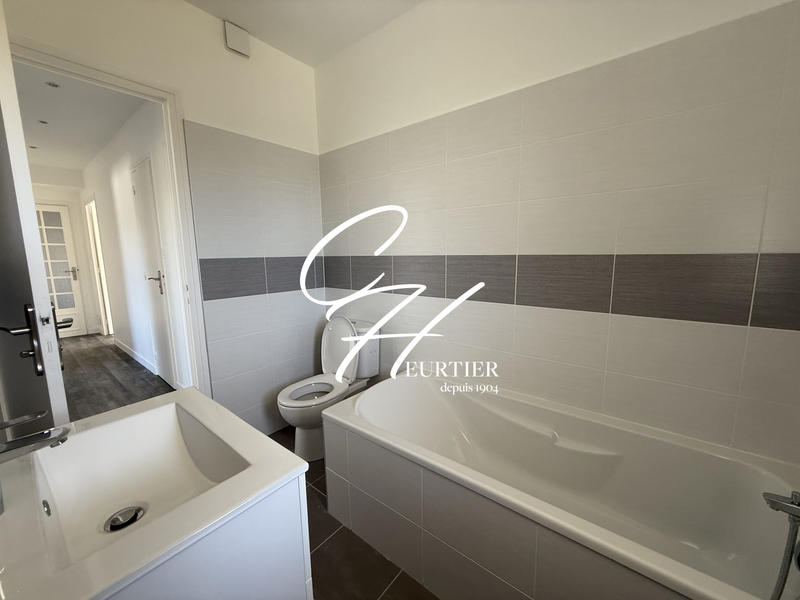 Appartement - 130 m² - 5 pièces