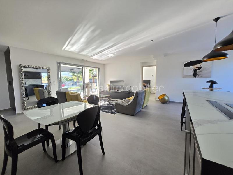 Maison - 131 m² - 5 pièces