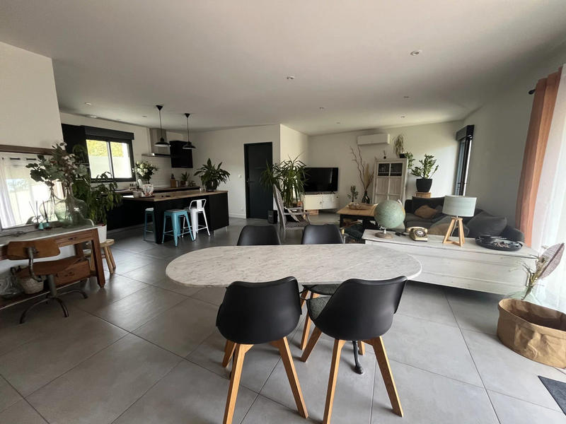 Maison - 111 m² - 4 pièces