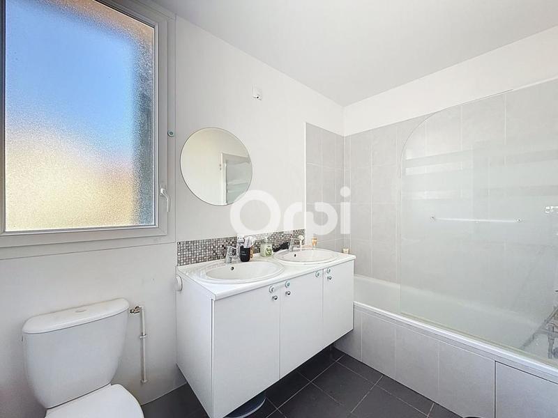 Maison - 102 m² - 5 pièces