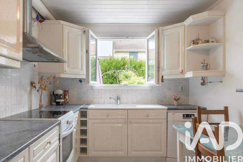 Maison - 100 m² - 4 pièces