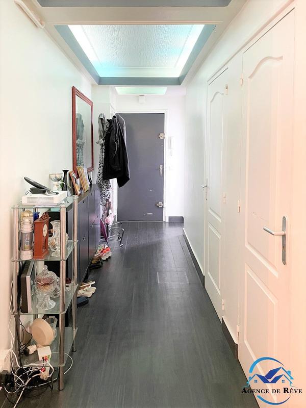 Appartement - 80 m² - 4 pièces