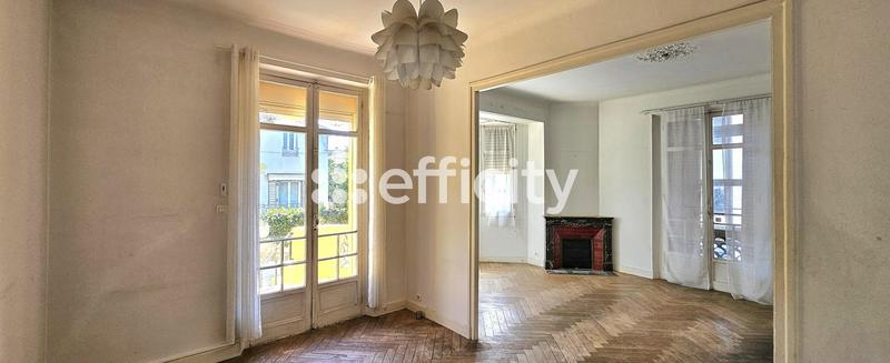 Appartement - 150 m² - 5 pièces