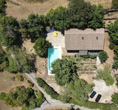 Maison - 200 m² - 7 pièces