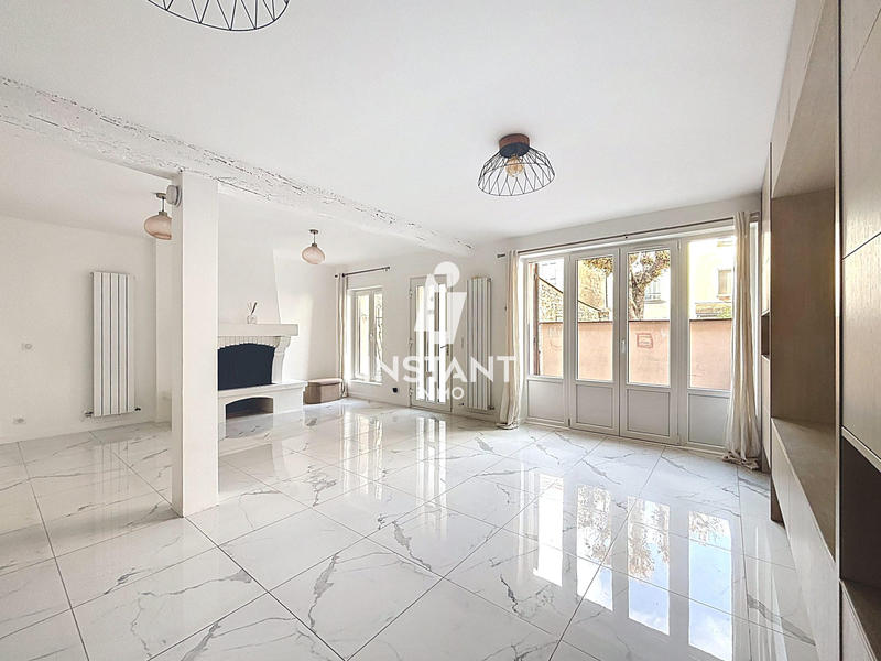 Maison - 96 m² - 5 pièces