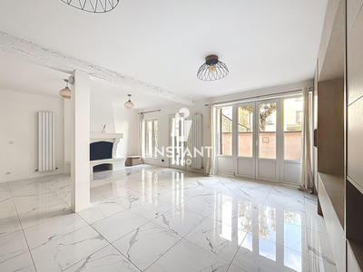 Maison - 96 m² - 5 pièces