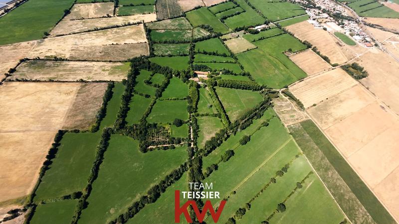 Bastide - 900 m² - 15 pièces