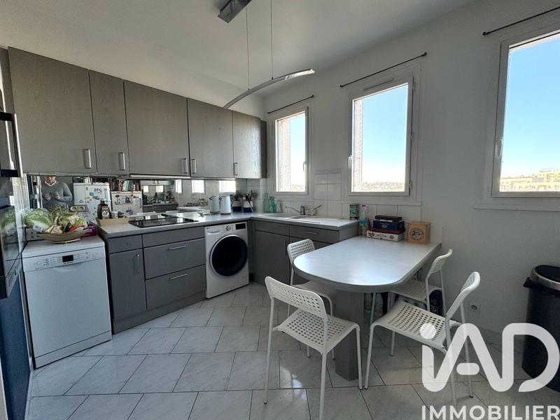 Appartement - 85 m² - 3 pièces