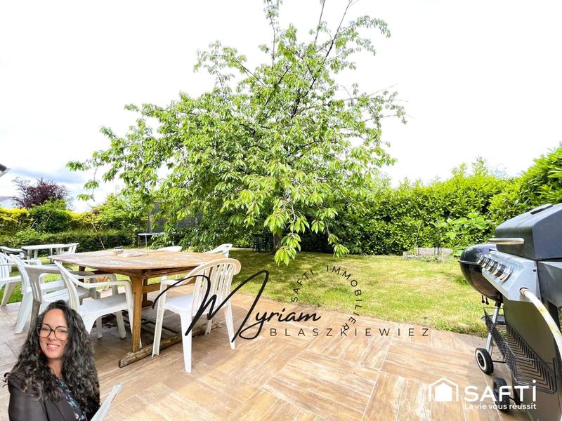 Maison - 166 m² - 8 pièces