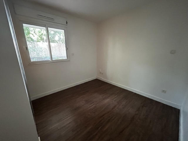 Appartement - 90 m² - 5 pièces