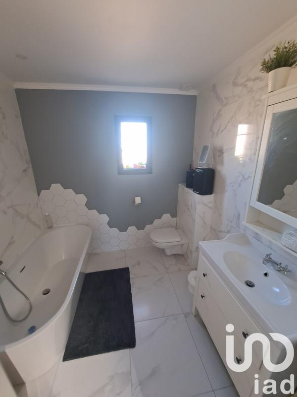 Maison - 120 m² - 5 pièces