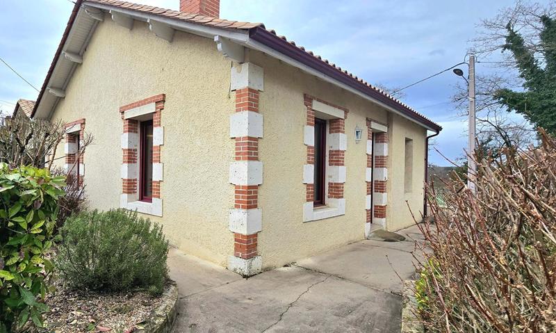 Maison - 85 m² - 4 pièces