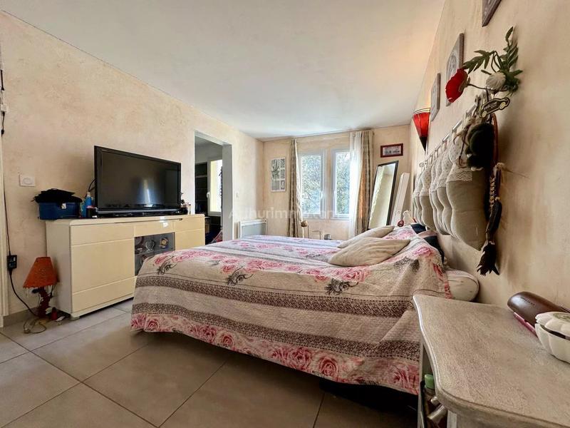 Maison - 197 m² - 5 pièces