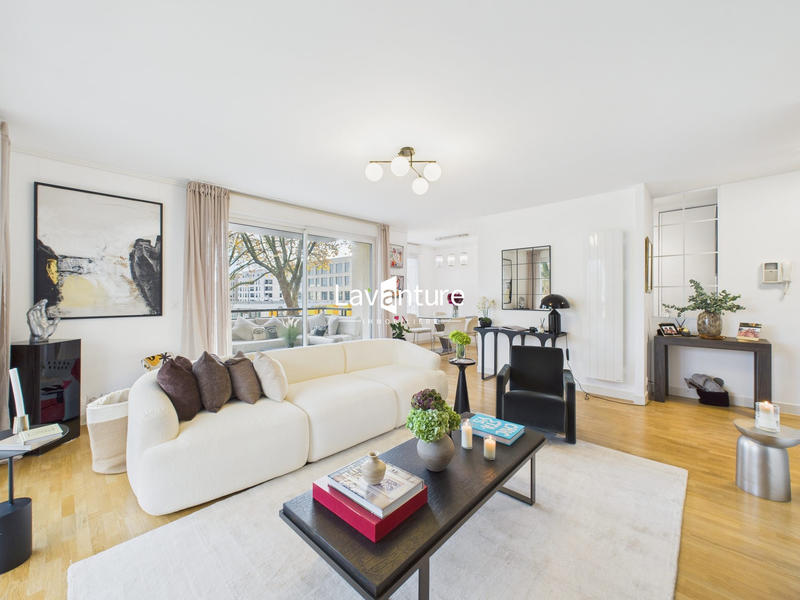 Appartement - 83 m² - 3 pièces