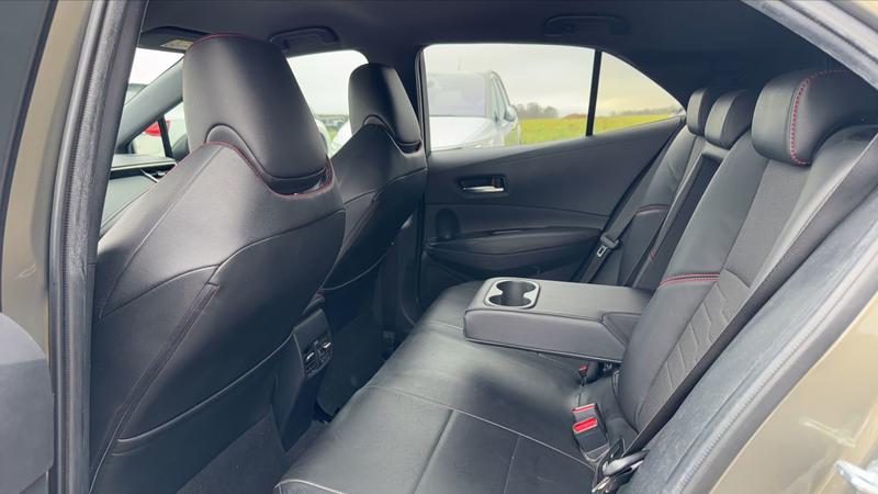 Toyota Corolla 2.0 Vvt-i 180 Cvt Collection - Automatique Entretien constructeur