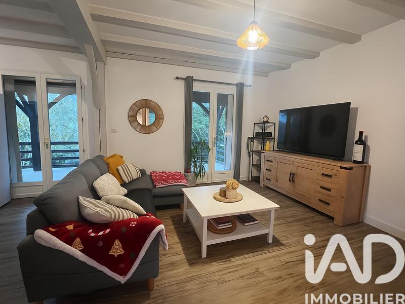Maison - 84 m² - 4 pièces