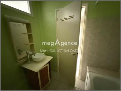 Appartement - 83 m² - 5 pièces