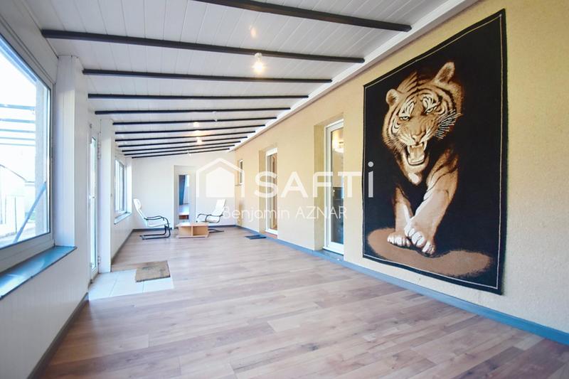 Maison - 160 m² - 5 pièces