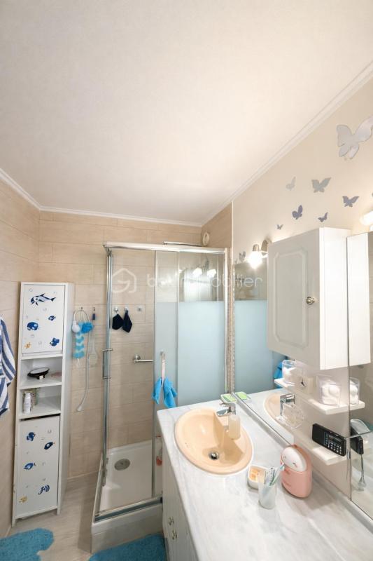 Appartement - 77 m² - 5 pièces