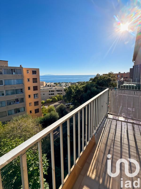 Duplex - 118 m² - 5 pièces