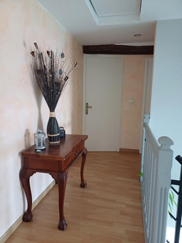 Maison - 200 m² - 11 pièces