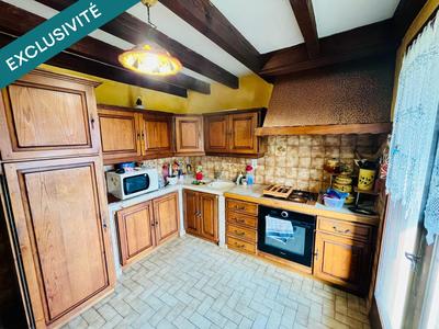 Maison - 90 m² - 5 pièces