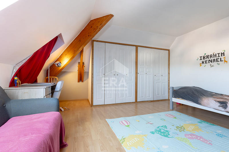 Appartement - 89 m² - 4 pièces