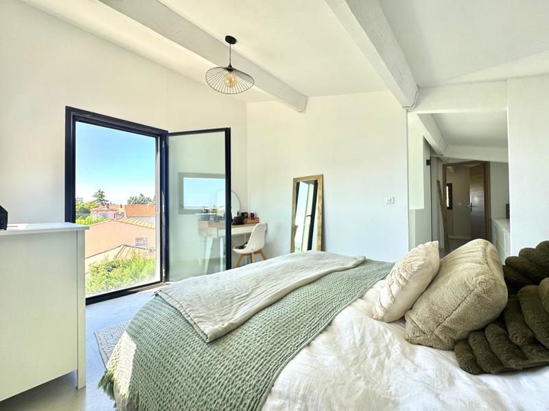 Villa - 180 m² - 7 pièces