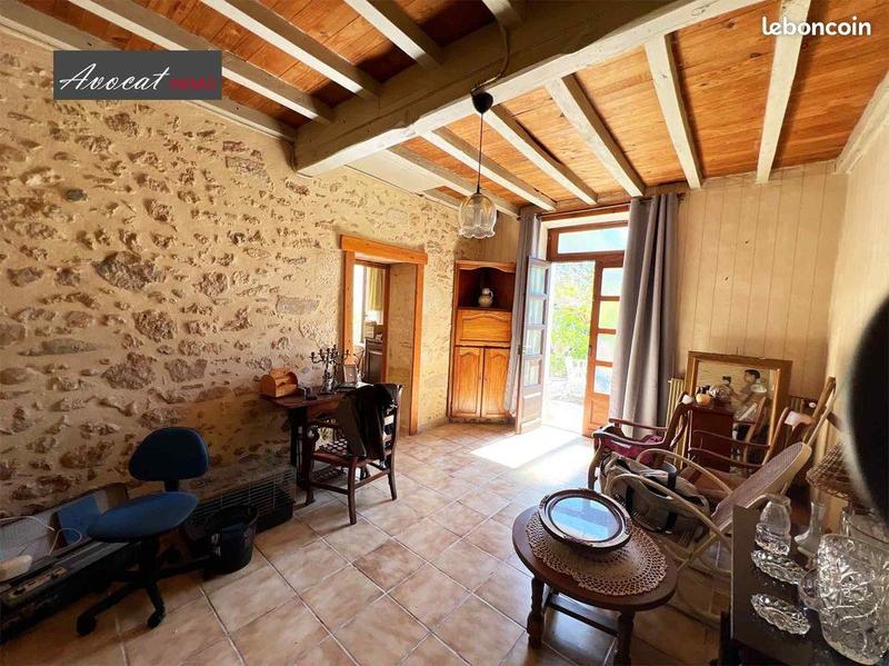 Immeuble - 200 m² - 5 pièces