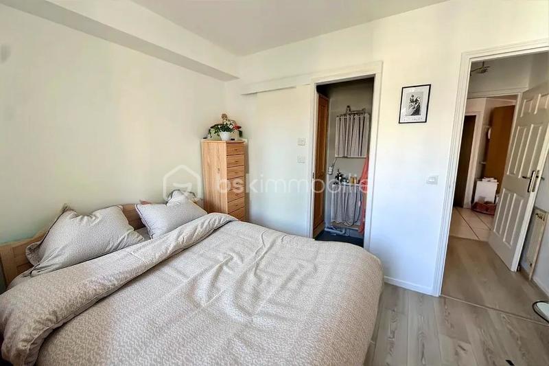 Appartement - 101 m² - 5 pièces