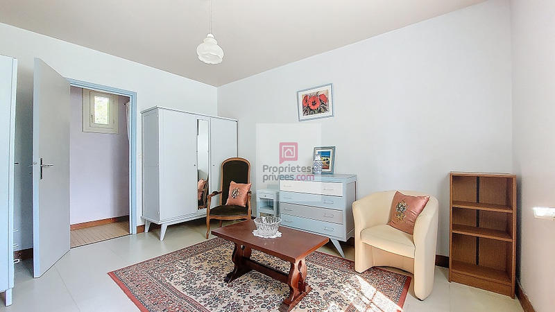 Maison - 140 m² - 6 pièces