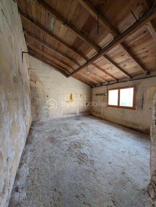 Demeure - 160 m² - 9 pièces