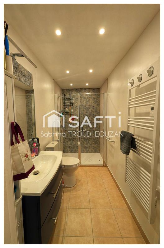 Maison - 151 m² - 6 pièces