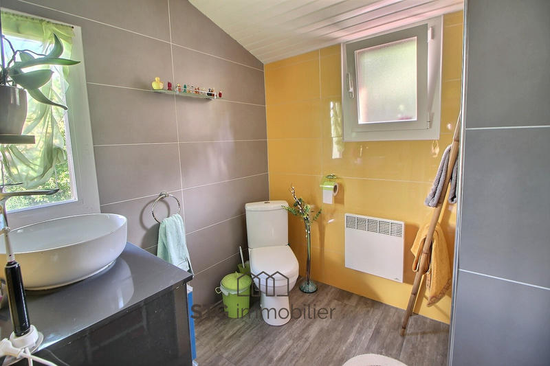 Maison - 97 m² - 4 pièces