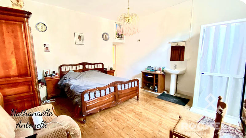 Maison ancienne - 165 m² - 6 pièces