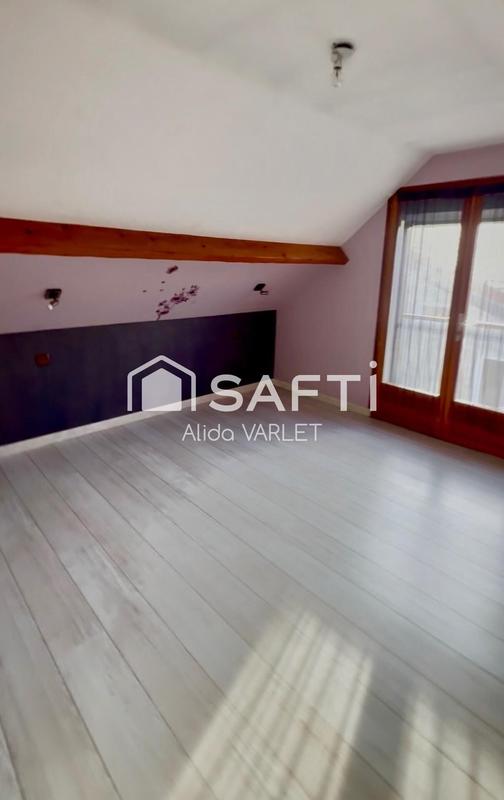 Maison - 91 m² - 5 pièces