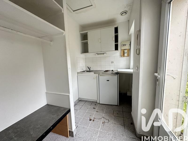 Studio - 14 m² - 1 pièce